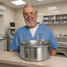 Dr. Álvaro Santos